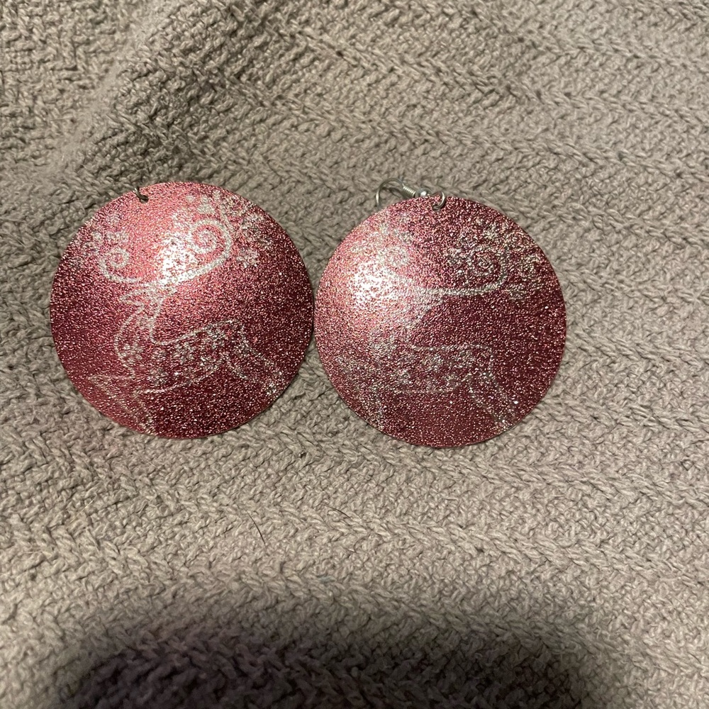 Metal round Christmas earrings